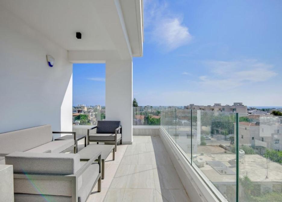Olive Shared Pool Apartments Paphos 外观 照片
